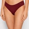 Triumph Γυναίκες Brazil Σλιπ Εσώρουχο Brazil Lovely Micro 10182554 Μπορντό 1 Triumph Γυναίκες Brazil Σλιπ Εσώρουχο Brazil Lovely Micro 10182554 Μπορντό -Triumph Κατάστημα unnamed file 712